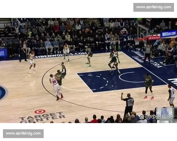 NBA直播焦点对决湖人迎战热火第二节攻防走势深度解析